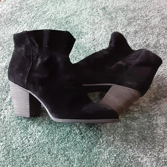 Jessica Simpson Women's Black Boots size 9M - Picture 7 of 9